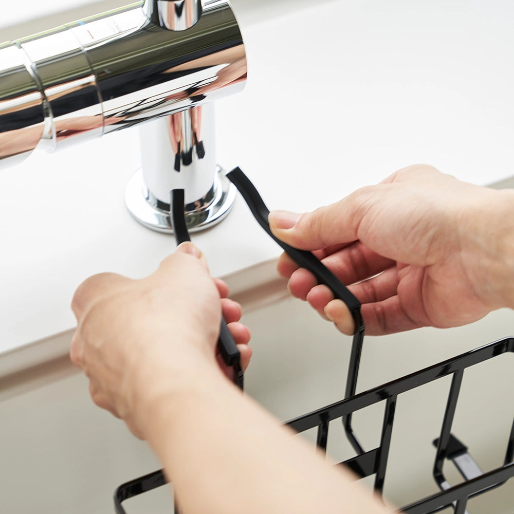 gootsteen-organizer-aan-kraan