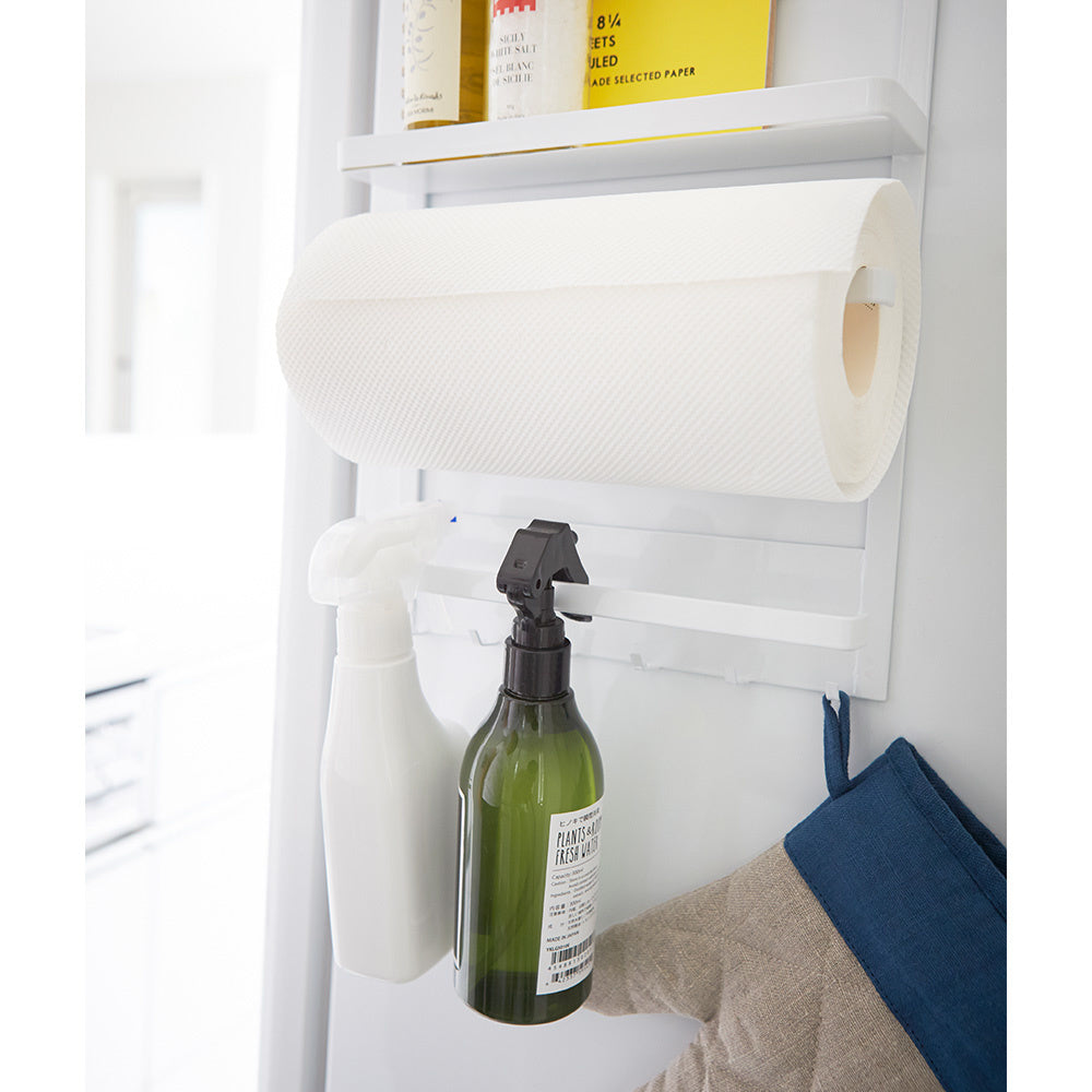 keukenrolhouder aan koelkast yamazaki