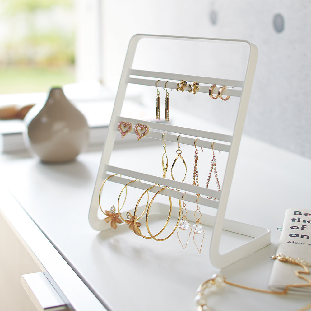 oorbellenrekje yamazaki