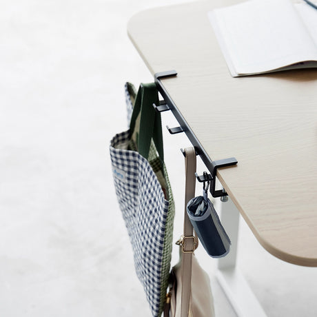 ophanghaken-aan-tafel-soclever