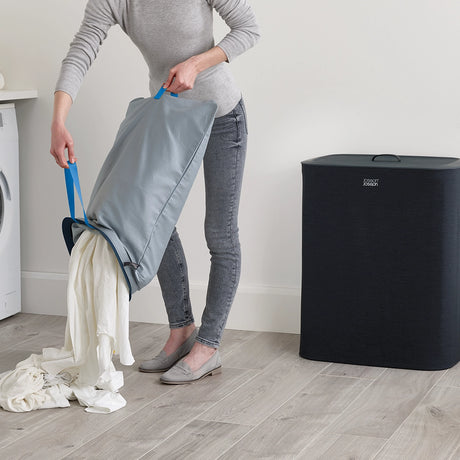 wasmand-met-binnenzak-joseph-joseph