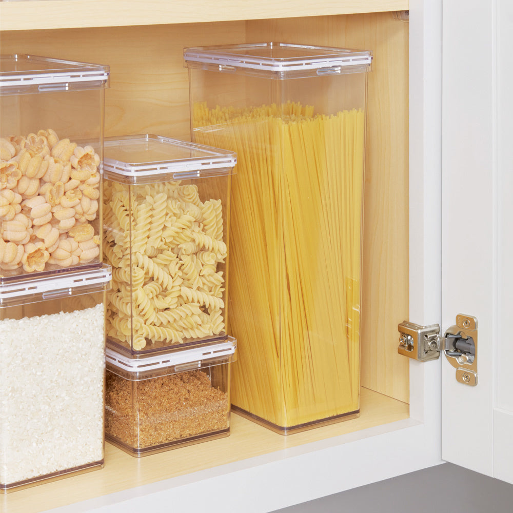 voorraadbussen keukenkastjes the home edit